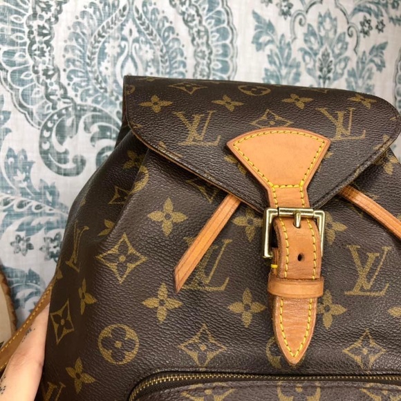 Authentic Louis Vuitton Montsouris MM Backpack - Picture 14 of 16